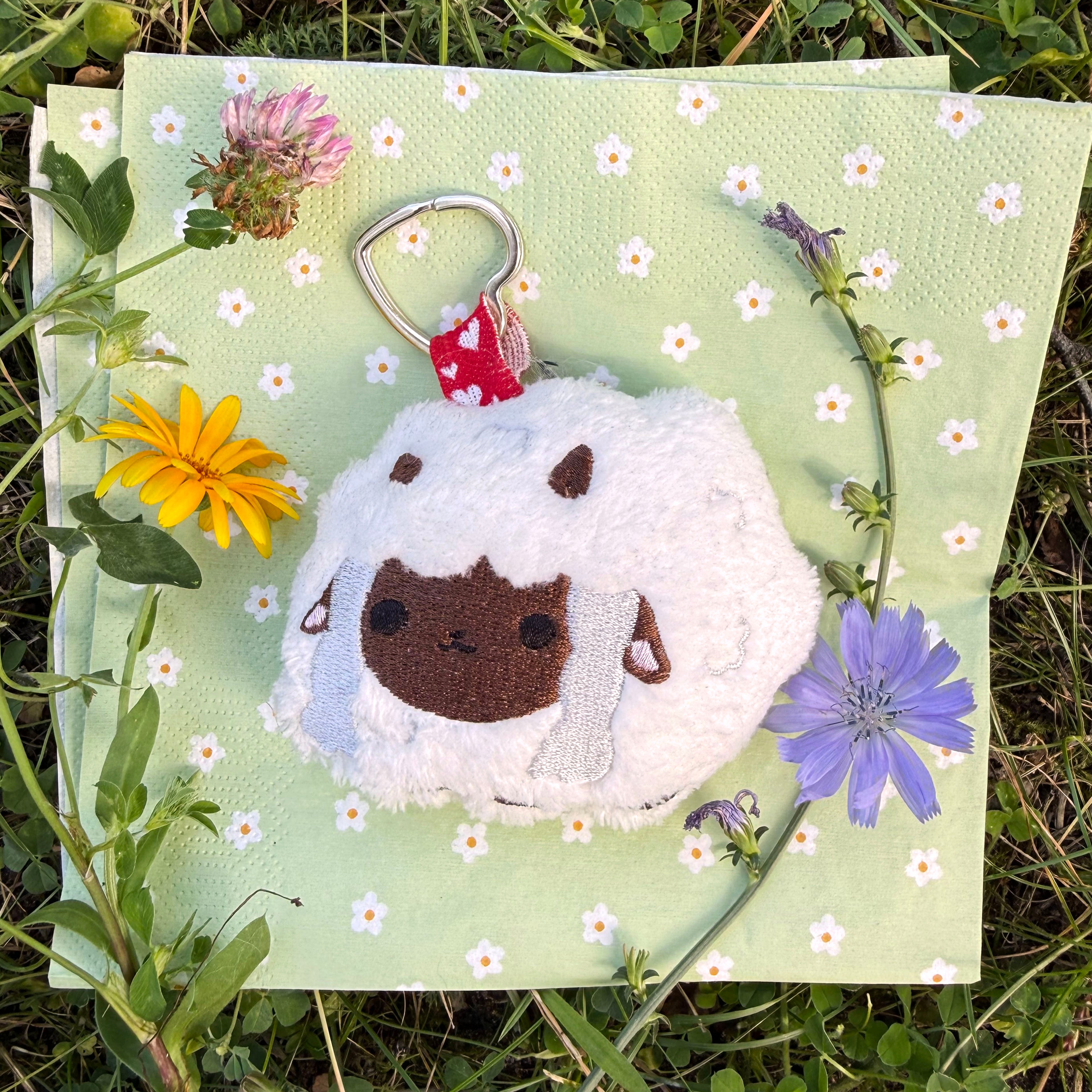 Pluszowy breloczek Wooloo handmade